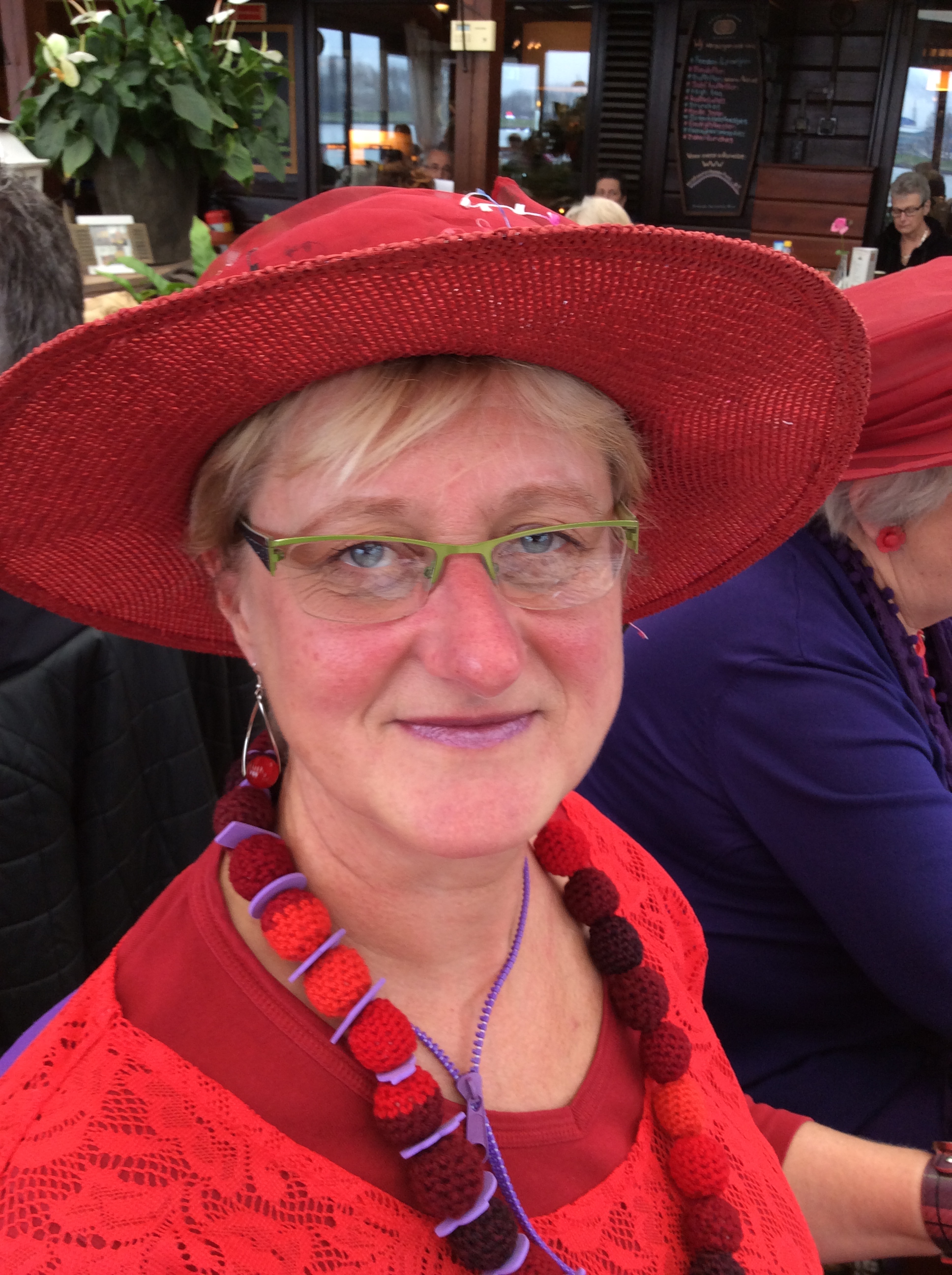 Chapeau Rouge Maassluis